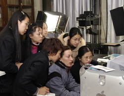 IDP Imaging Assistant training staff at the National Library of China